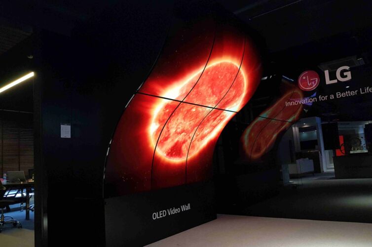 OLED Ekranlar